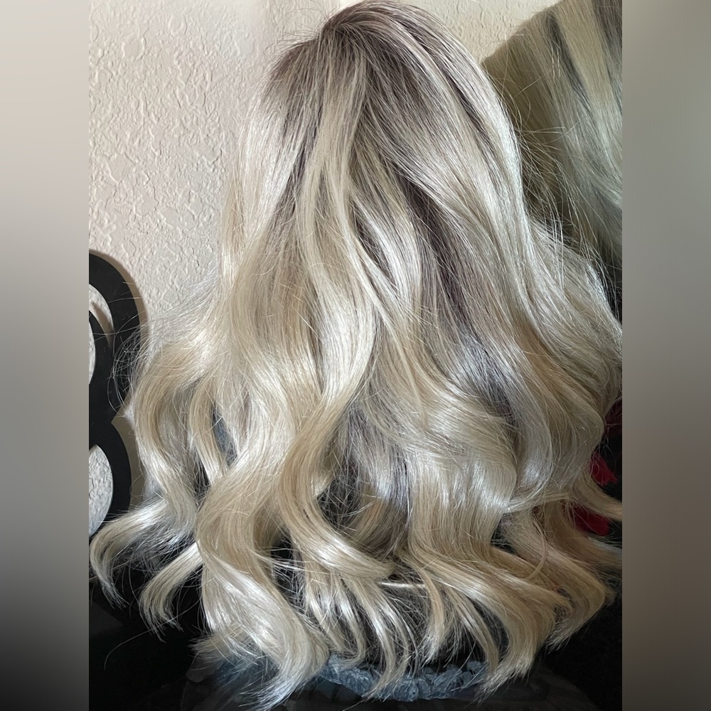 Wig, Beautiful Blonde, Brand New